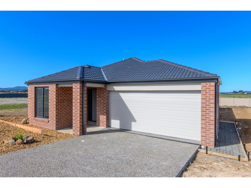 89 Ascot Gardens Drive, Delacombe VIC 3356