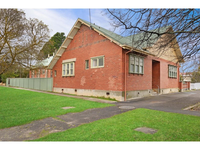820 Armstrong St Nth, Soldiers Hill VIC 3350