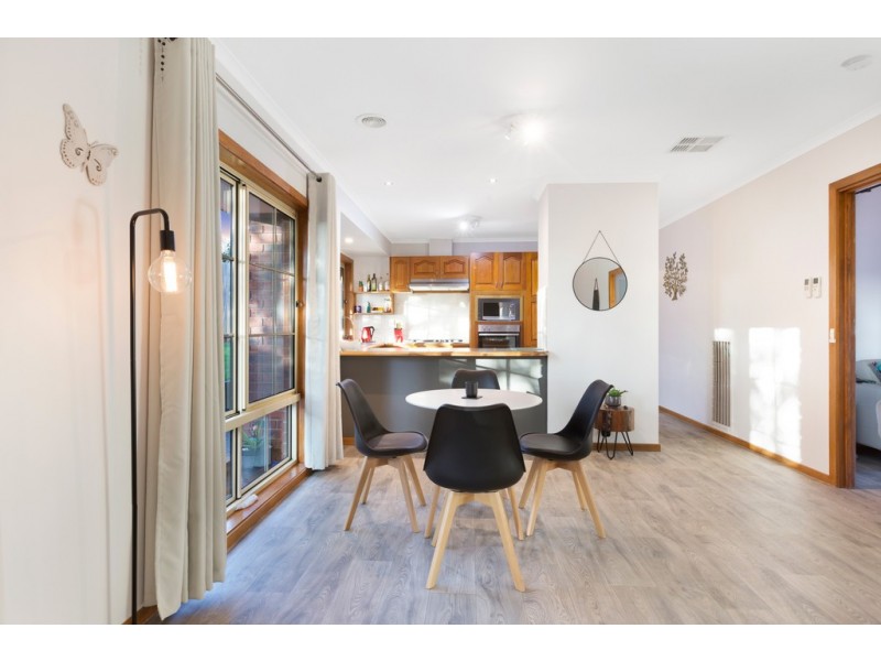 4 Hakea Court, Mount Helen VIC 3350