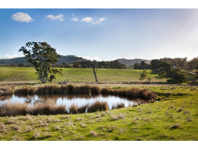 9 Kruss Road, Amphitheatre VIC 3468