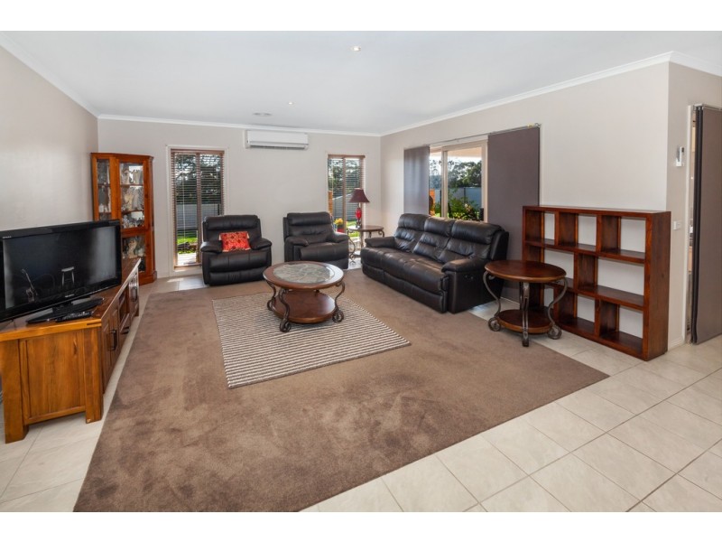 2028 Glenelg Highway, Scarsdale VIC 3351