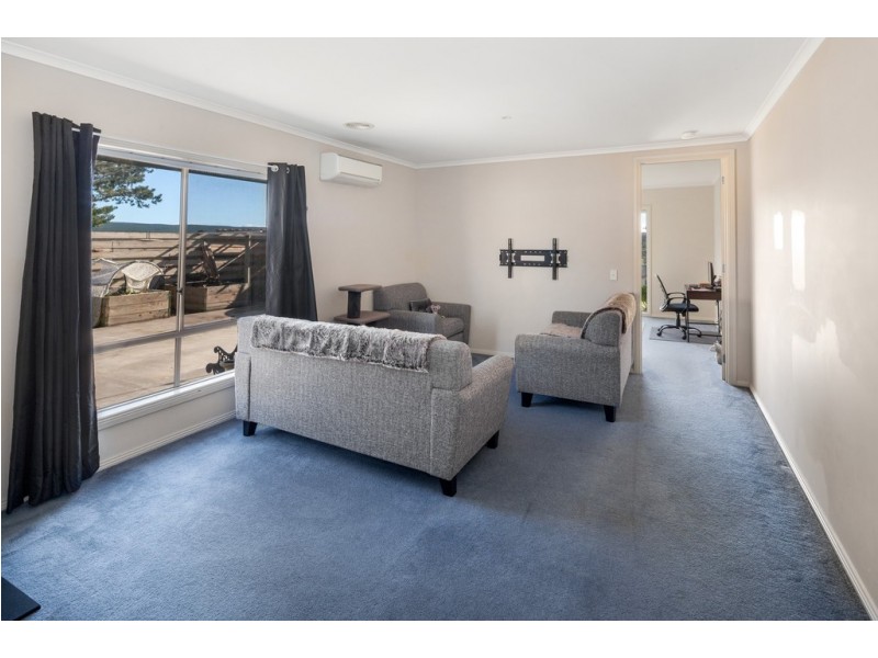 2028 Glenelg Highway, Scarsdale VIC 3351