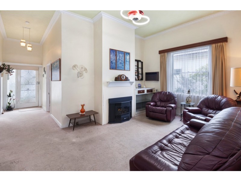 603 Barkly Street, Golden Point VIC 3350