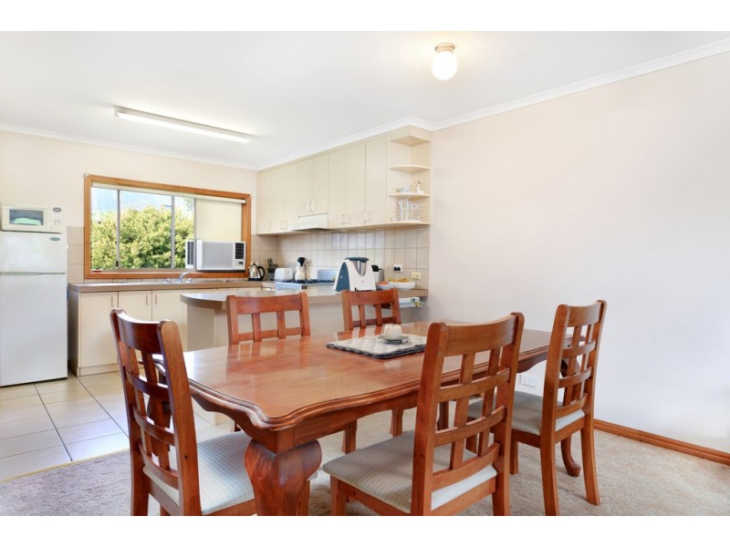 3/415 Learmonth Street, Buninyong VIC 3357