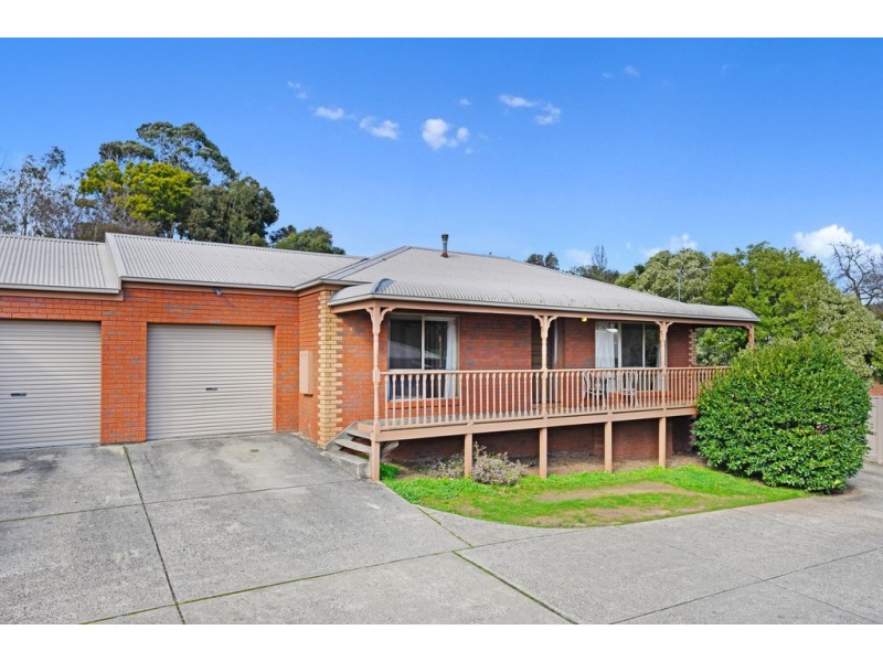 3/415 Learmonth Street, Buninyong VIC 3357