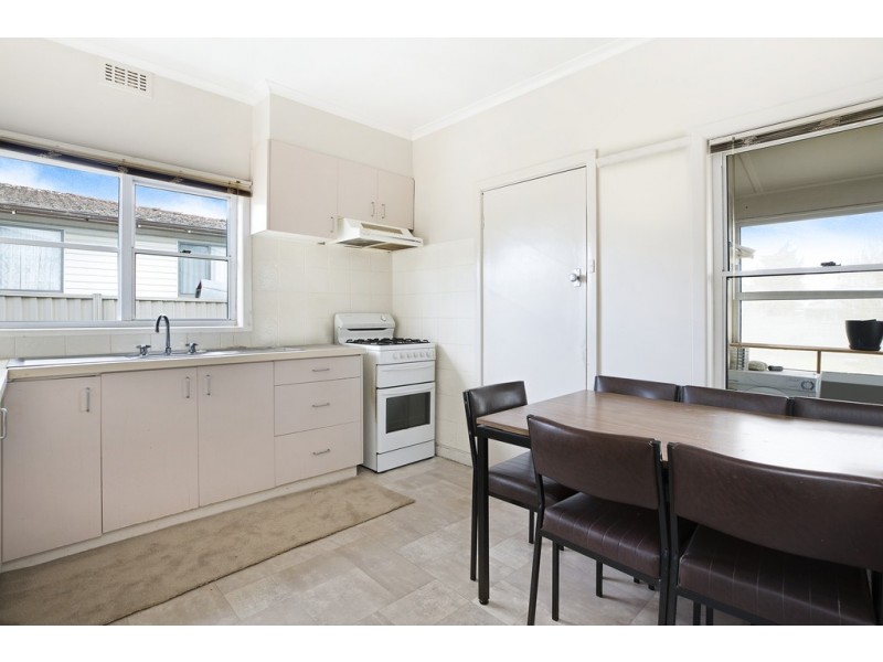 1222 Norman Street, Wendouree VIC 3355