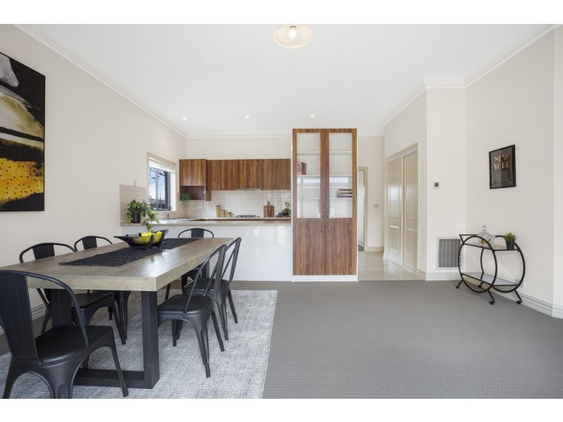 1/1209 Gregory Street, Lake Wendouree VIC 3350