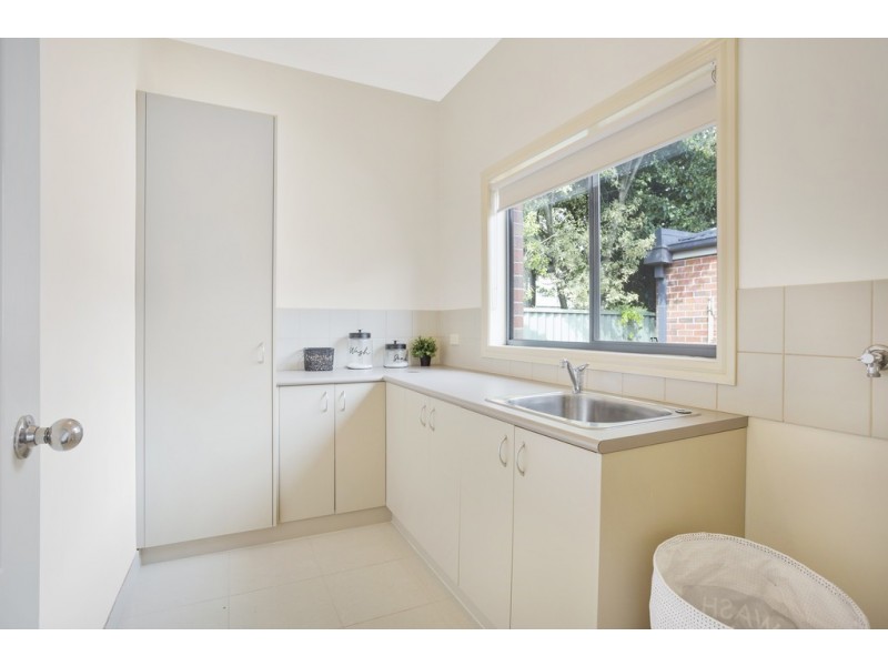 1/1209 Gregory Street, Lake Wendouree VIC 3350