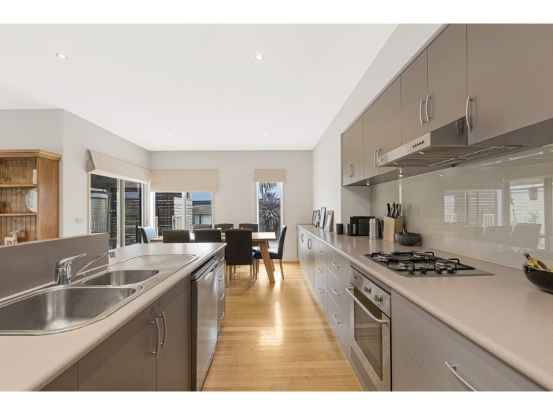 6 Ashbourne Court, Alfredton VIC 3350