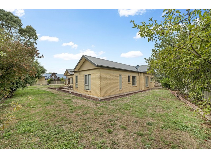 6 Ashbourne Court, Alfredton VIC 3350