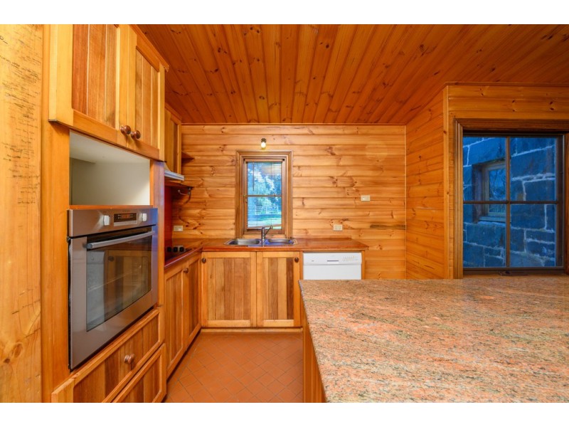 301 Ballarat – Carngham Road, Bunkers Hill VIC 3352