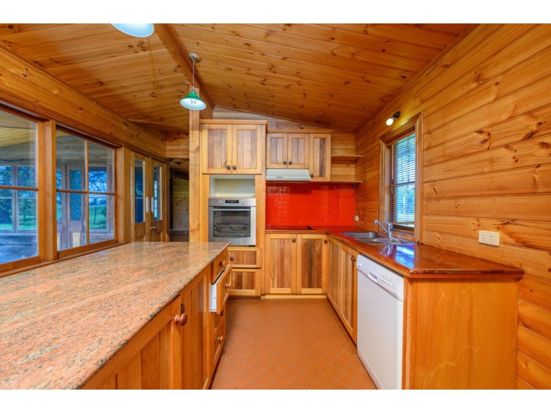 301 Ballarat – Carngham Road, Bunkers Hill VIC 3352