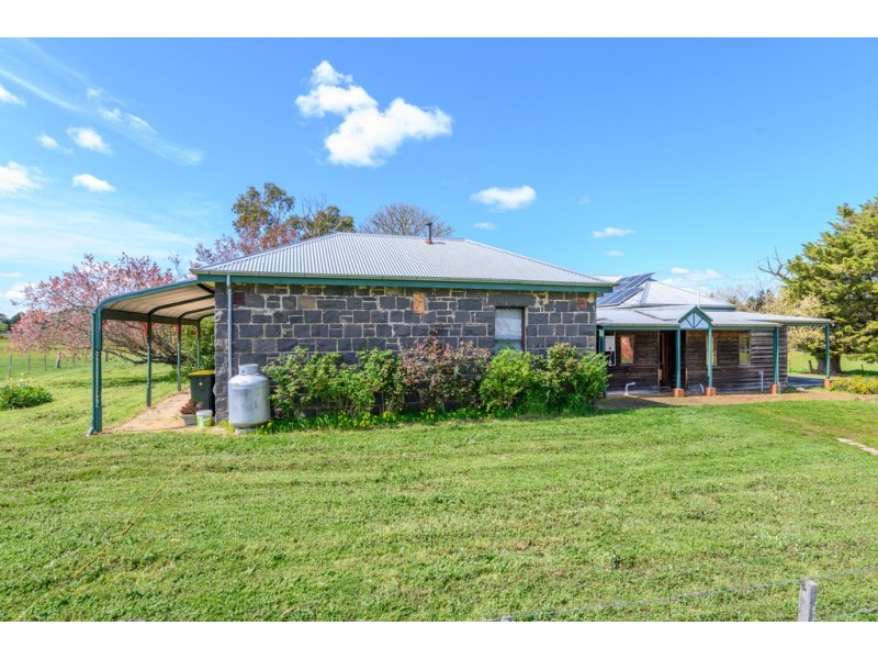 301 Ballarat – Carngham Road, Bunkers Hill VIC 3352