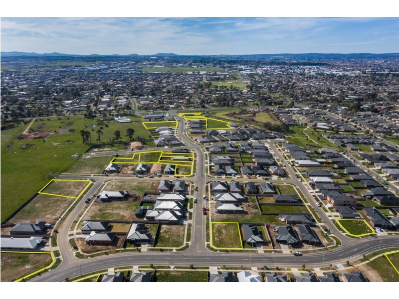 1 (Lot 137) Neway Avenue, Delacombe VIC 3356