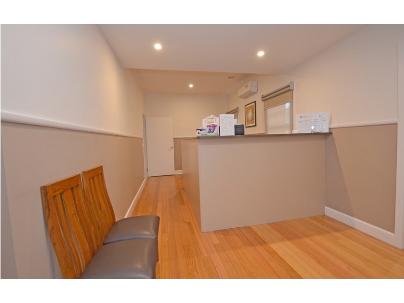 602 Barkly Street, Golden Point VIC 3350