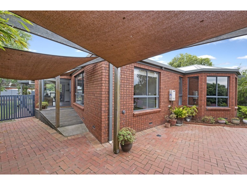 4 Kildare Court, Invermay Park VIC 3350