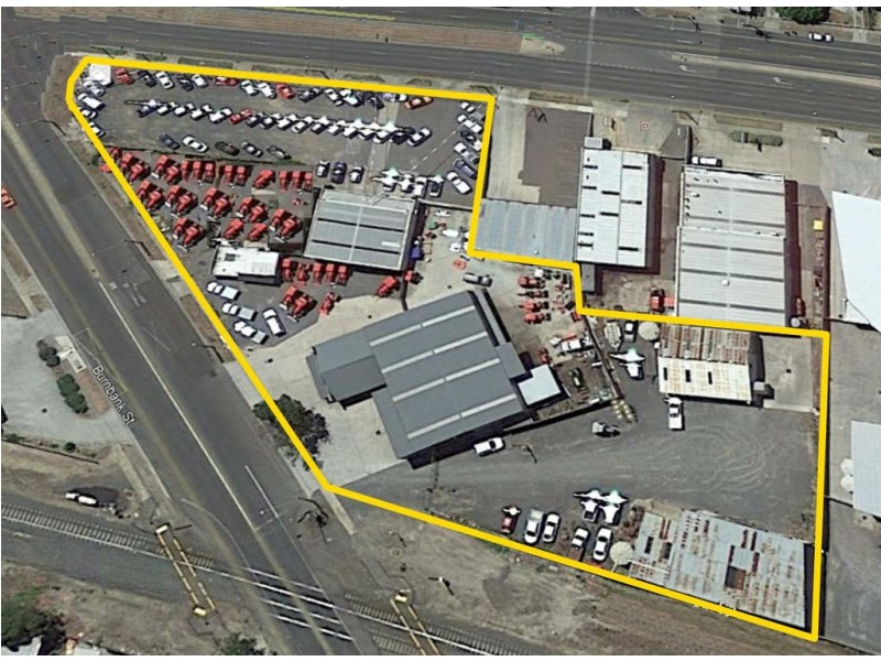 851-855 Howitt Street and 204-214 Burnbank Street, Wendouree VIC 3355
