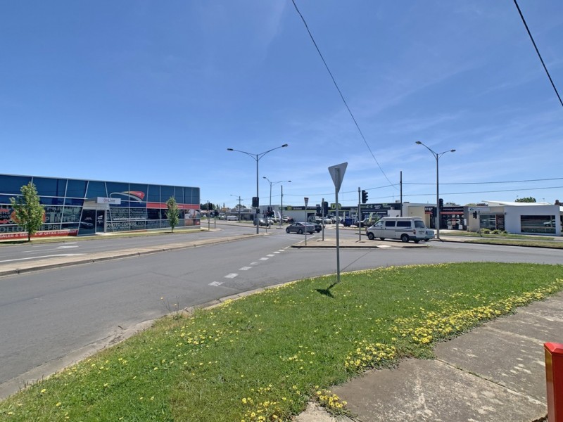 851-855 Howitt Street and 204-214 Burnbank Street, Wendouree VIC 3355