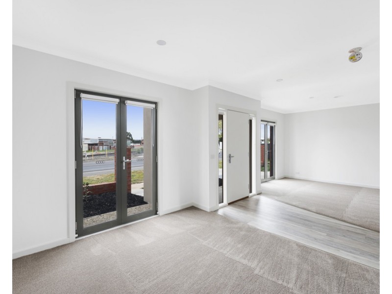 201a Burnbank Street, Lake Wendouree VIC 3350