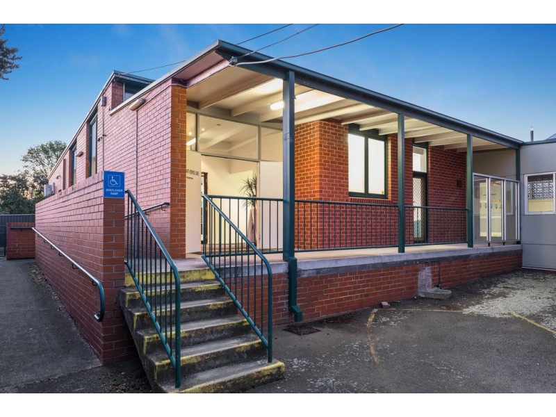 312 Drummond St Sth, Ballarat Central VIC 3350