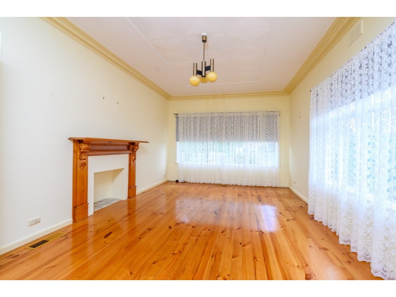 365 Forest Street, Wendouree VIC 3355