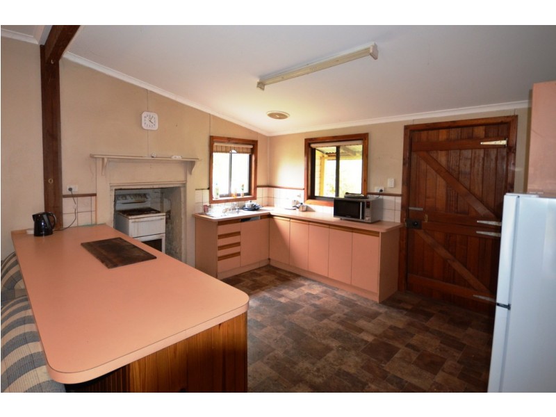 4 Albert Street, Beaufort VIC 3373