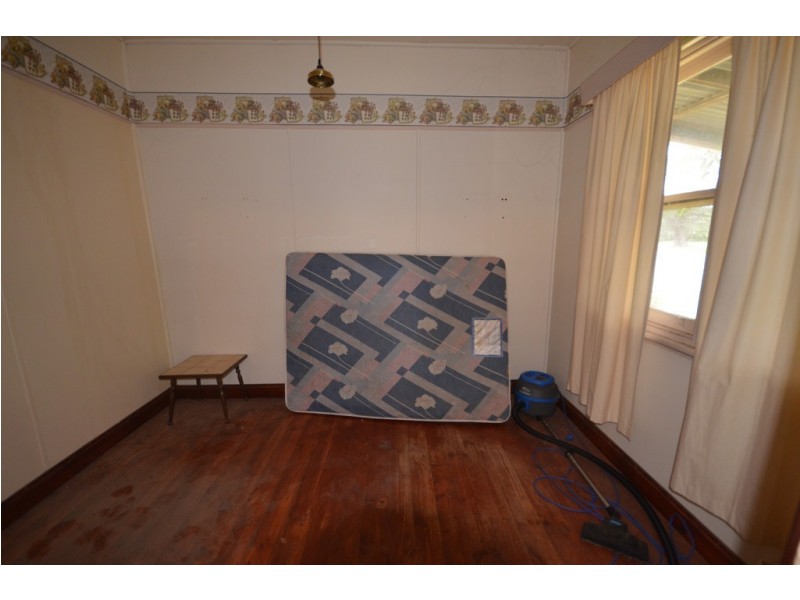 4 Albert Street, Beaufort VIC 3373