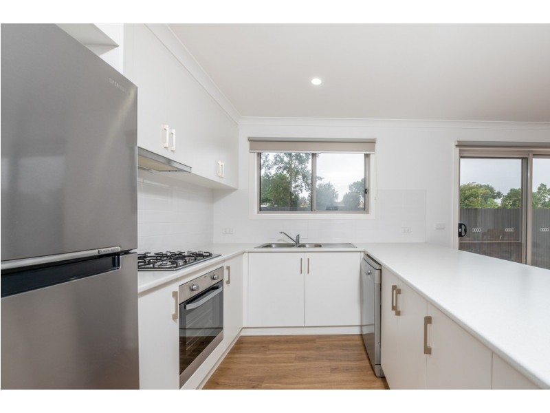 6 Nader Close, Redan VIC 3350