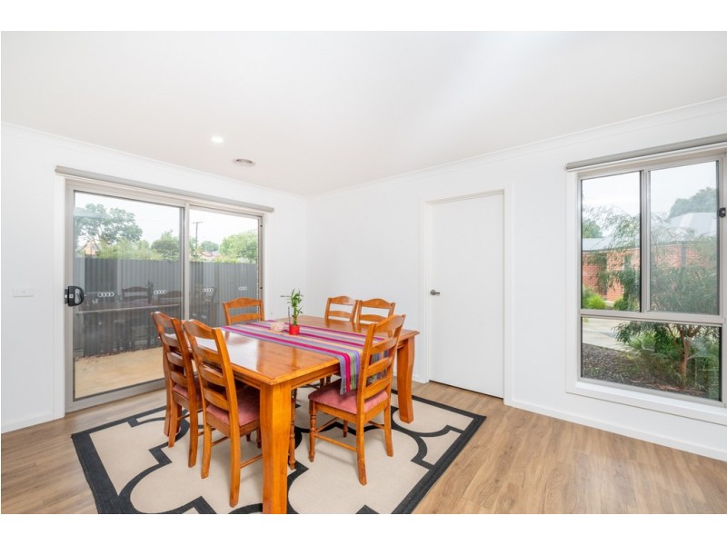 6 Nader Close, Redan VIC 3350