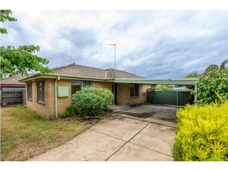 118 Learmonth Road, Wendouree VIC 3355