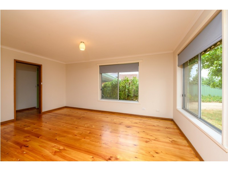 118 Learmonth Road, Wendouree VIC 3355