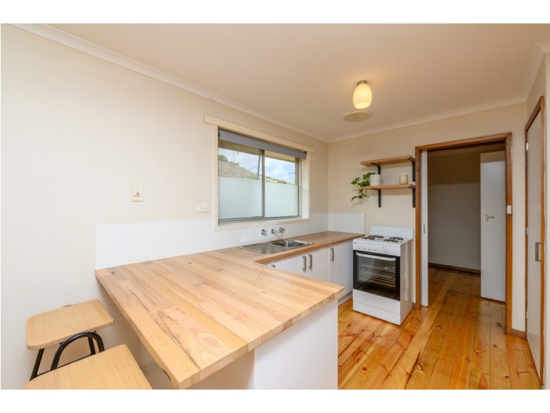 118 Learmonth Road, Wendouree VIC 3355