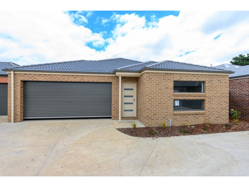 8 Bilston Place, Sebastopol VIC 3356
