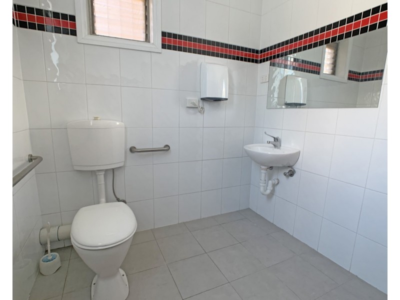 404 Main Road, Golden Point VIC 3350