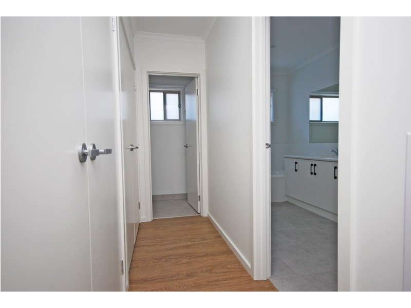 9 Bilston Place, Sebastopol VIC 3356