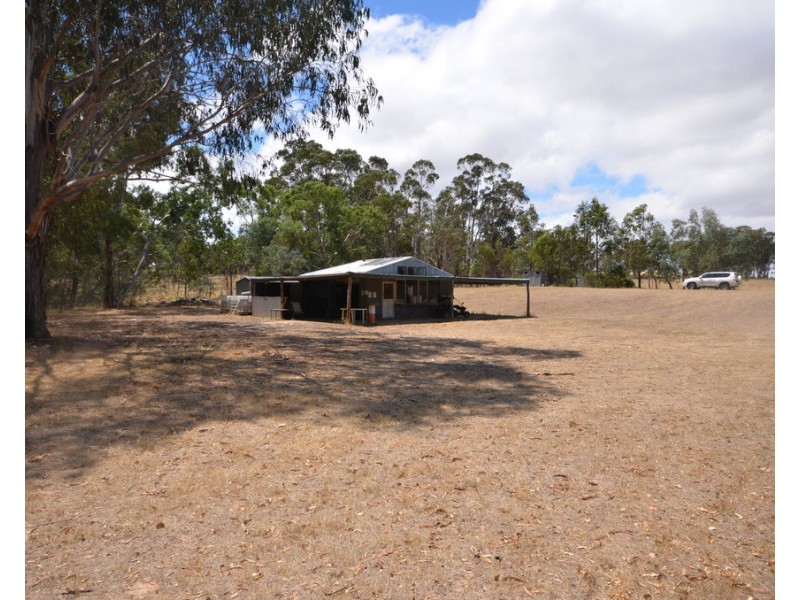 Lot 1 Sunraysia Highway, Redbank VIC 3477