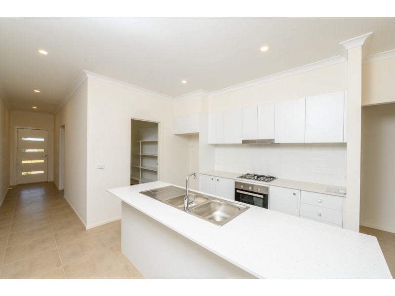 3 Lyric Court, Canadian VIC 3350