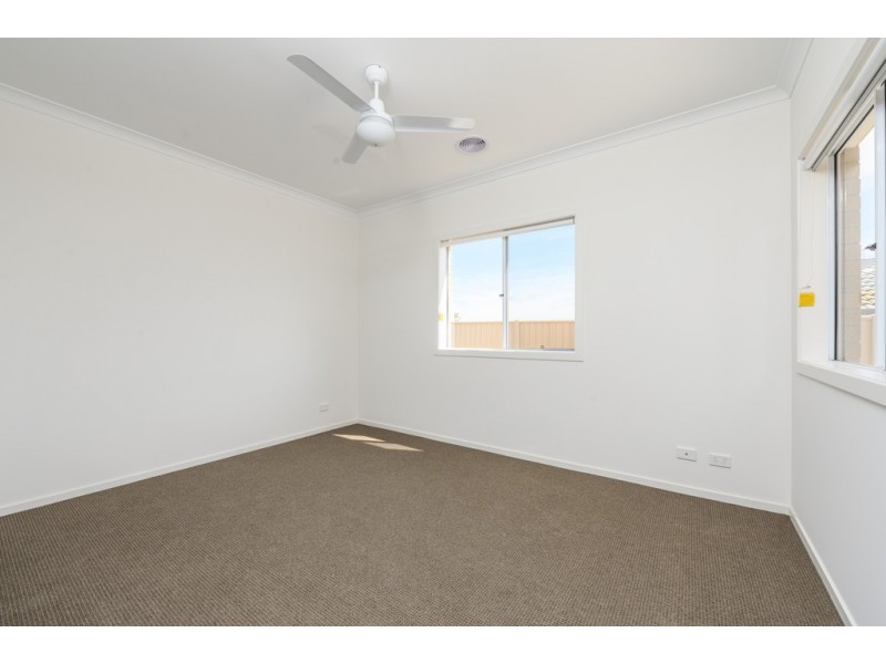 3 Lyric Court, Canadian VIC 3350