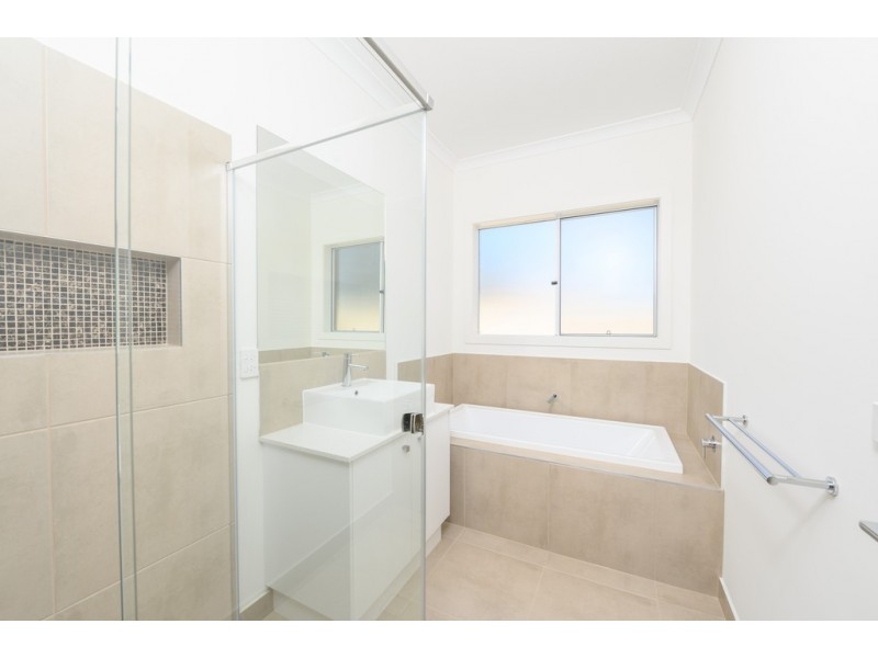 3 Lyric Court, Canadian VIC 3350