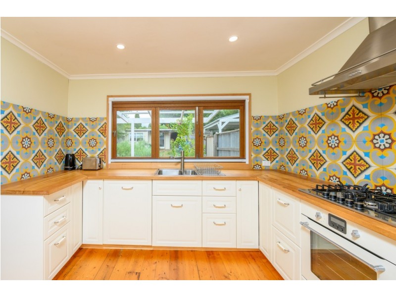 5 Chisholm Street, Soldiers Hill VIC 3350