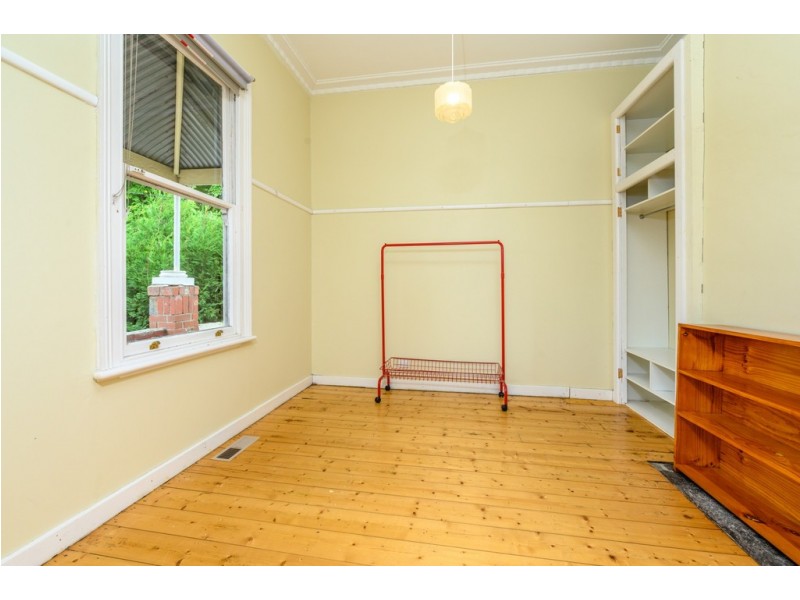 5 Chisholm Street, Soldiers Hill VIC 3350