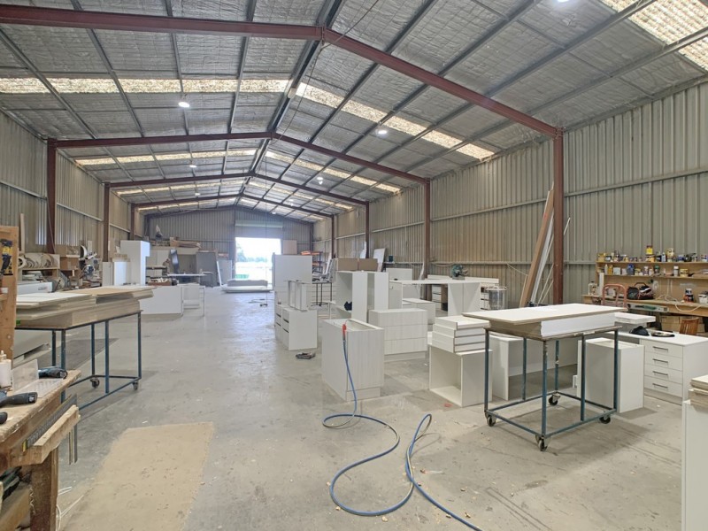 8/17 Elsworth Street East, Canadian VIC 3350