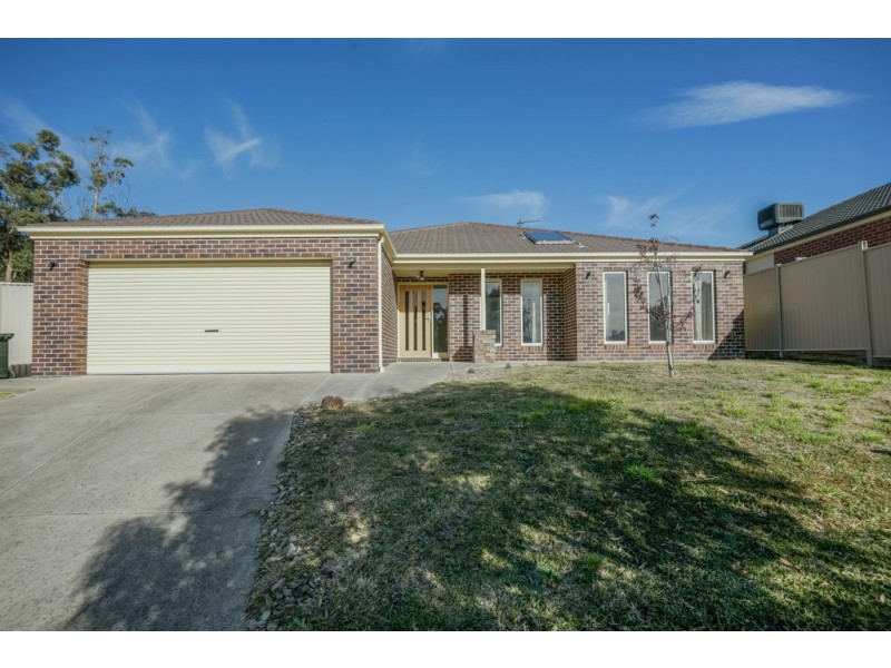 14 Hammill Close, Canadian VIC 3350