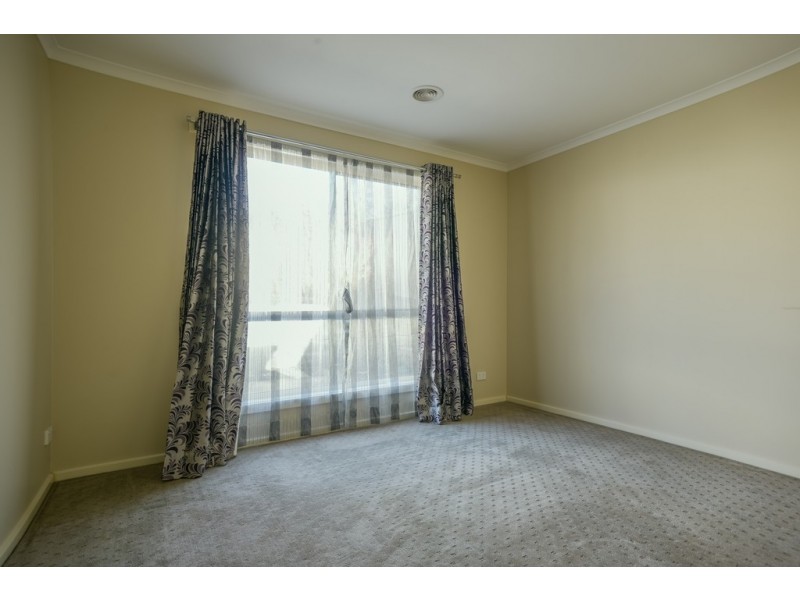 14 Hammill Close, Canadian VIC 3350