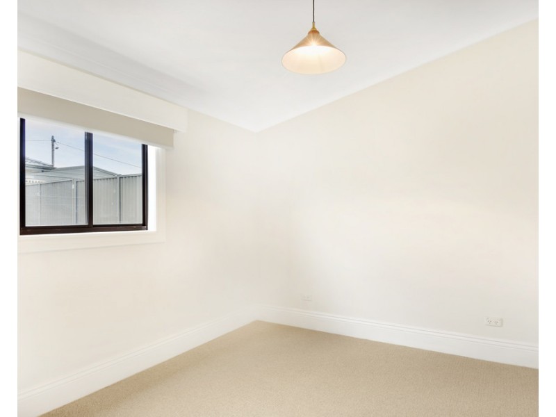 303 Main Road, Golden Point VIC 3350