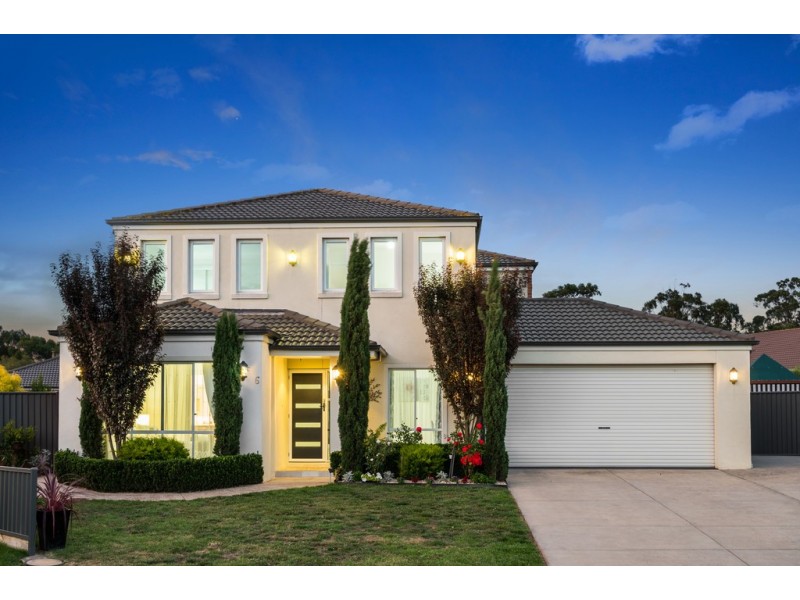 6 Exmoor Court, Alfredton VIC 3350