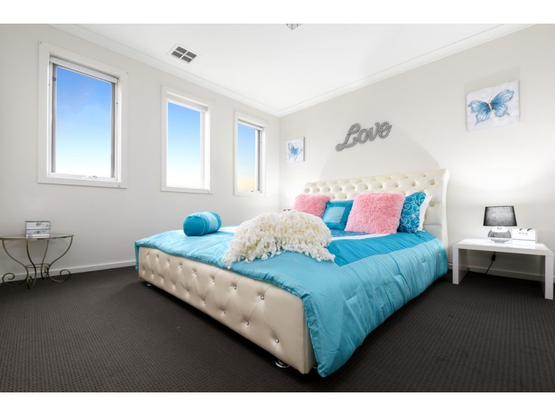 6 Exmoor Court, Alfredton VIC 3350