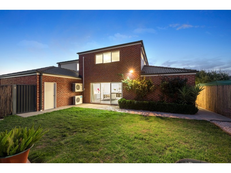 6 Exmoor Court, Alfredton VIC 3350