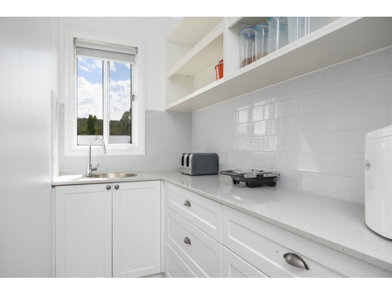 19 Hillview Road, Brown Hill VIC 3350