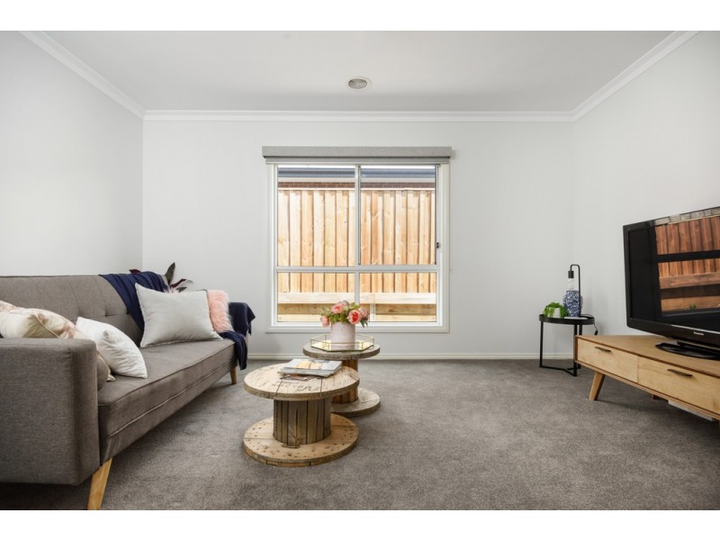 19 Hillview Road, Brown Hill VIC 3350